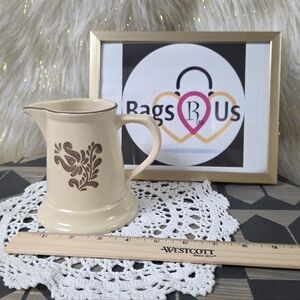 Vintage Pfaltzgraff USA Village Pattern Creamer Pitcher 4.5"h Beige & Brown EUC